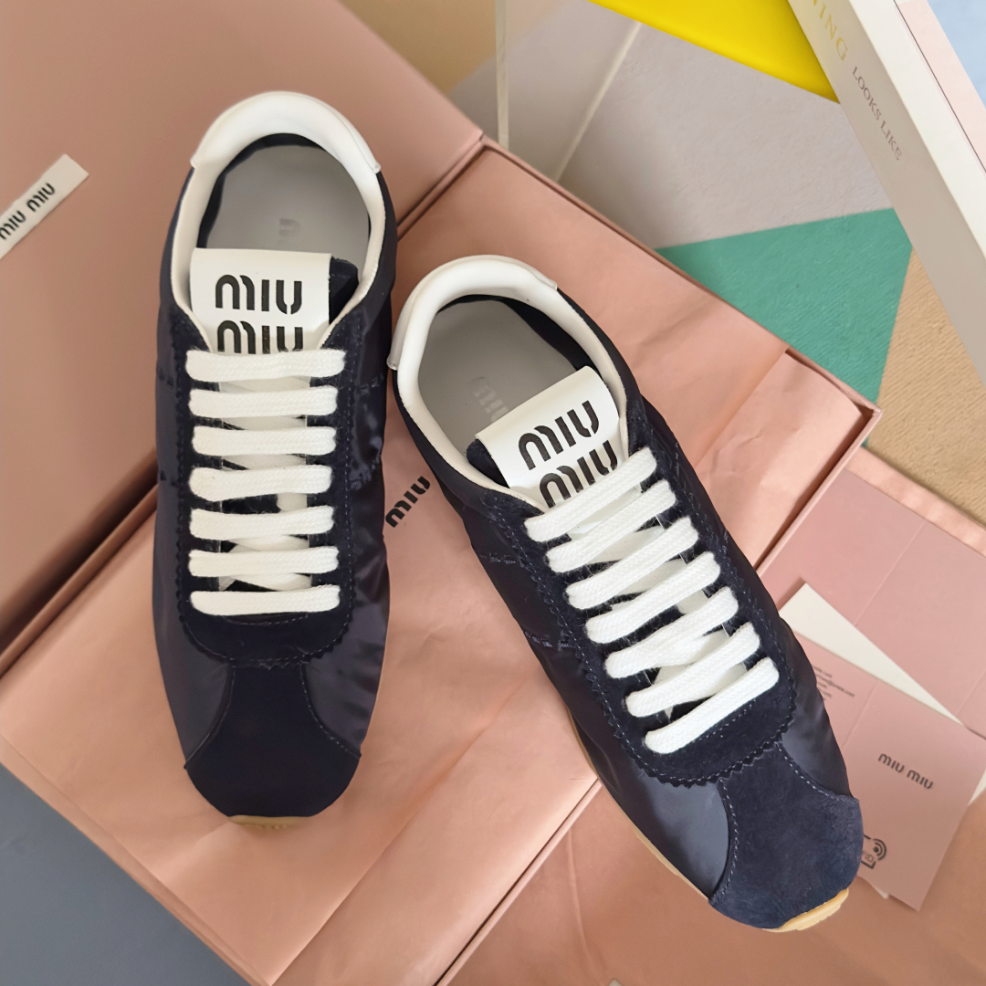 顶级版本：女款
miumiu缪缪 最新 复古 德训鞋 阿甘鞋 休闲 运动鞋
原版购入开发 做货 这款Mi