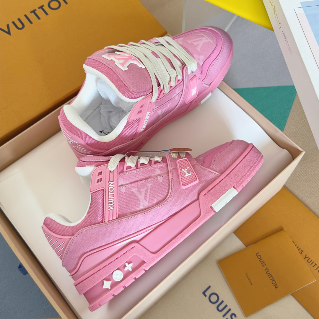 顶级版本:女款
LV 路易威登L家 驴牌 Trainer系列 情侣款 休闲 运动鞋 滑板鞋
原版购入开发