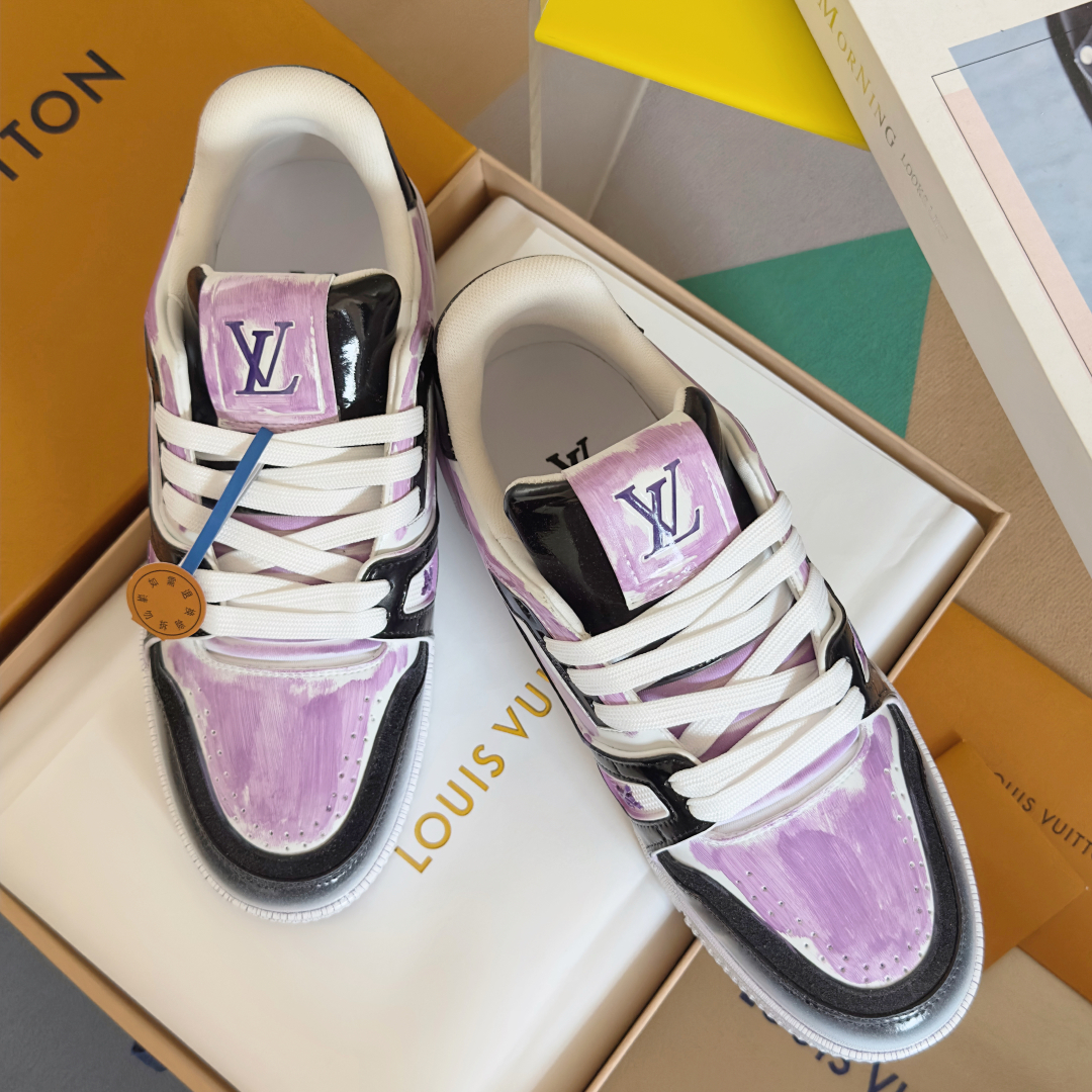 顶级版本：情侣款
LV TARINE路易威登L家 驴牌 情侣款 休闲 运动鞋 滑板鞋
原版购入开发 做货