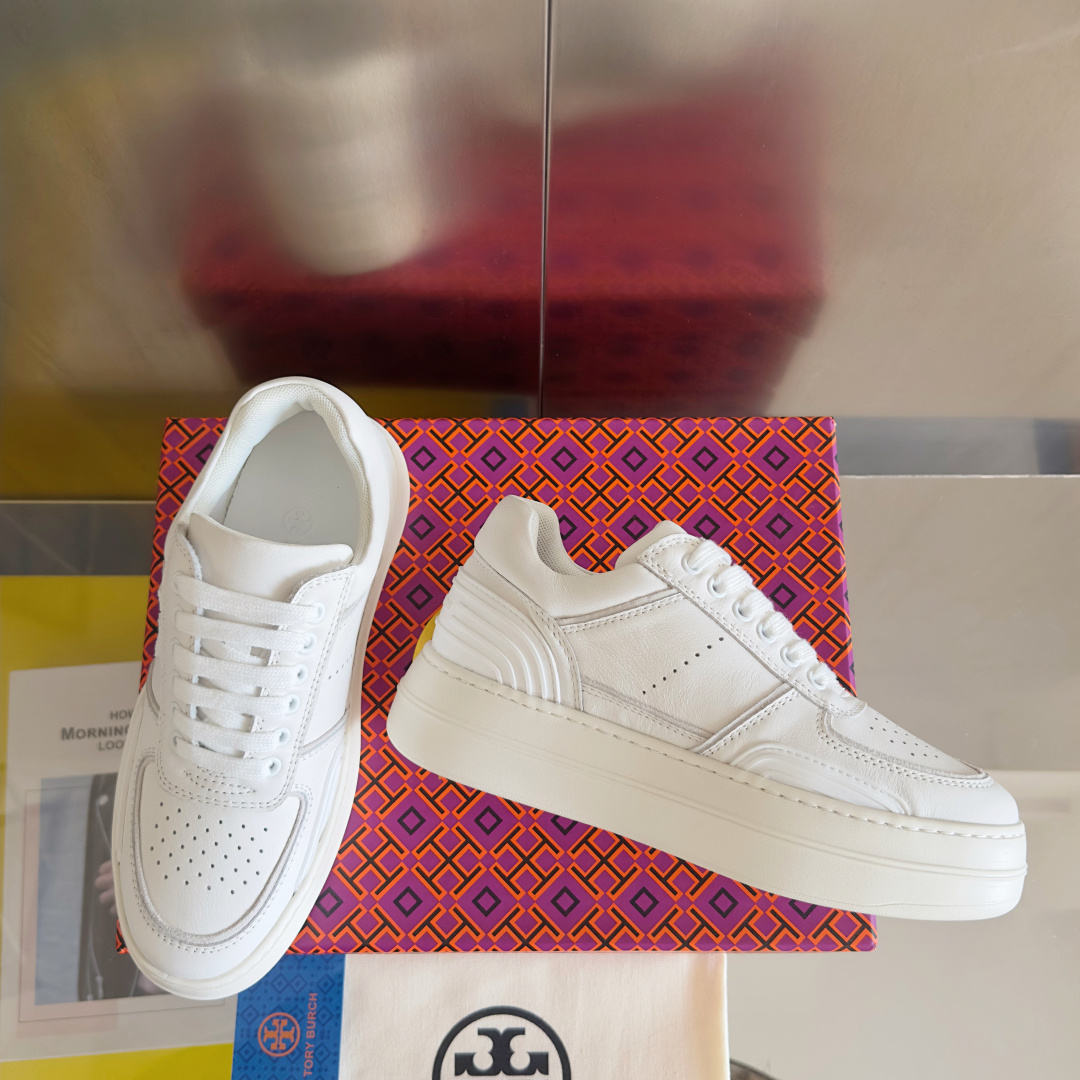 顶级版本:女款
Tory Burch 汤丽柏琦 TB最新Clover Court 系列 厚底 休闲 运动