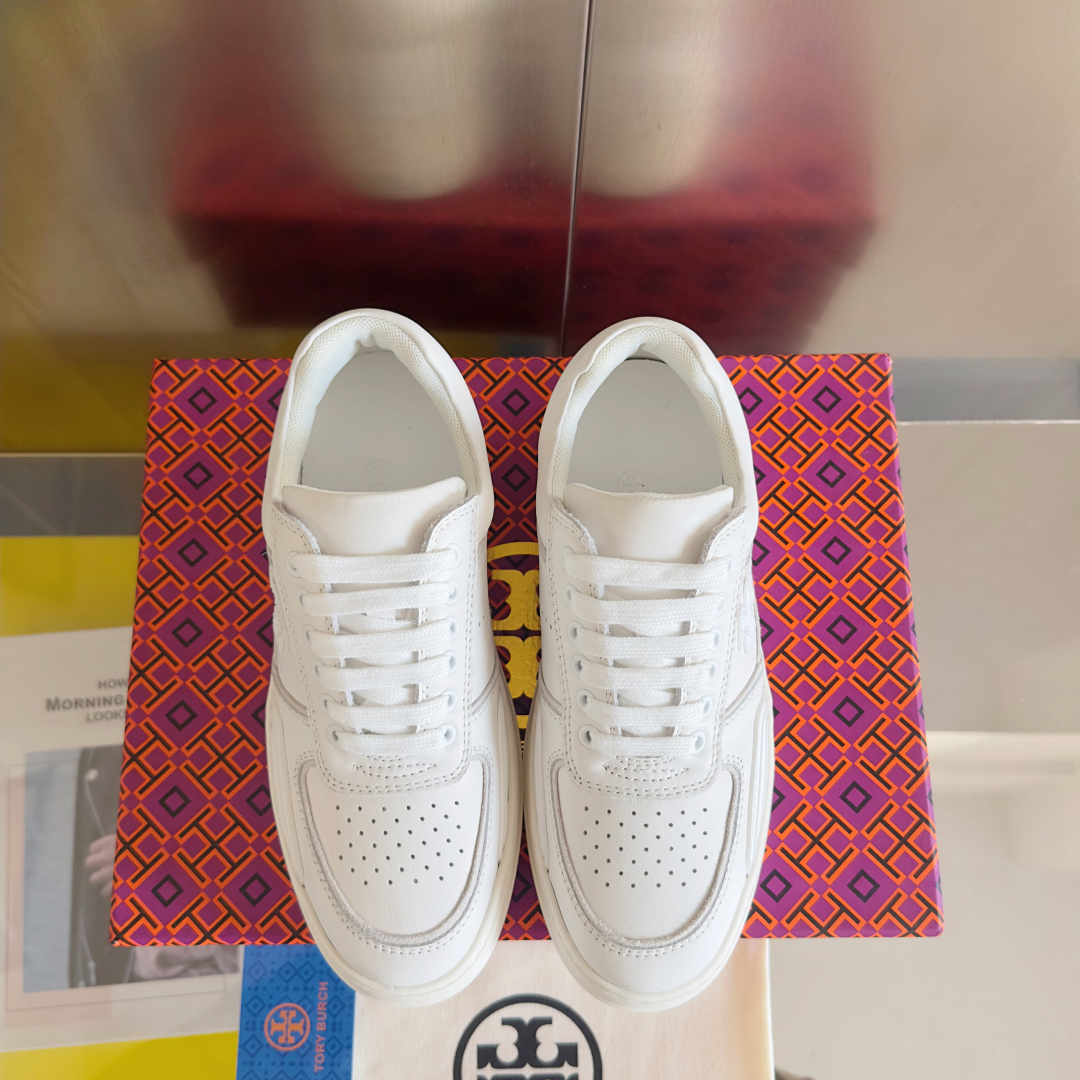 顶级版本:女款
Tory Burch 汤丽柏琦 TB最新Clover Court 系列 厚底 休闲 运动