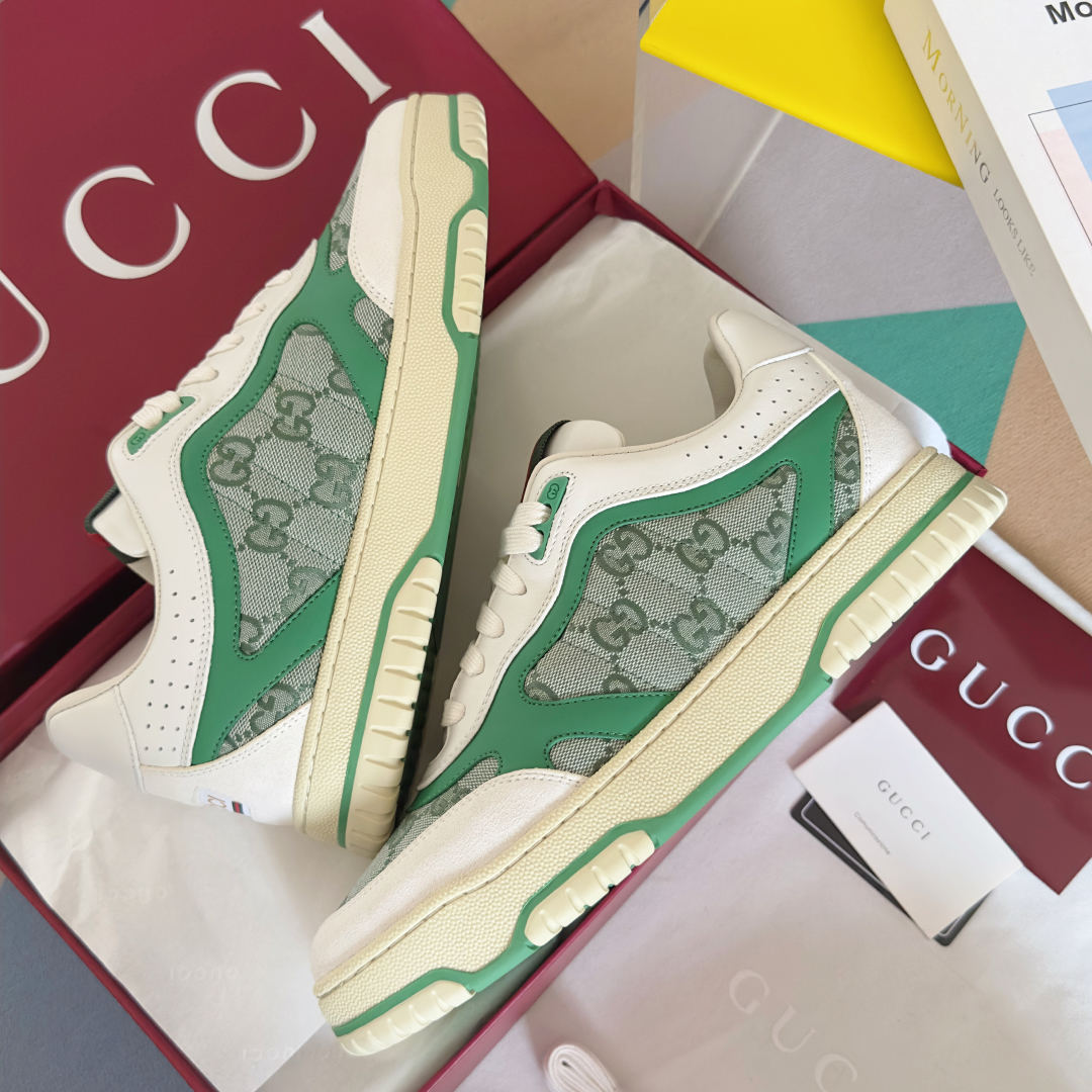 顶级版本：情侣款
Gucci古驰G家Re-Web系列 情侣款 老花 休闲 运动鞋 滑板鞋
原版购入开发 