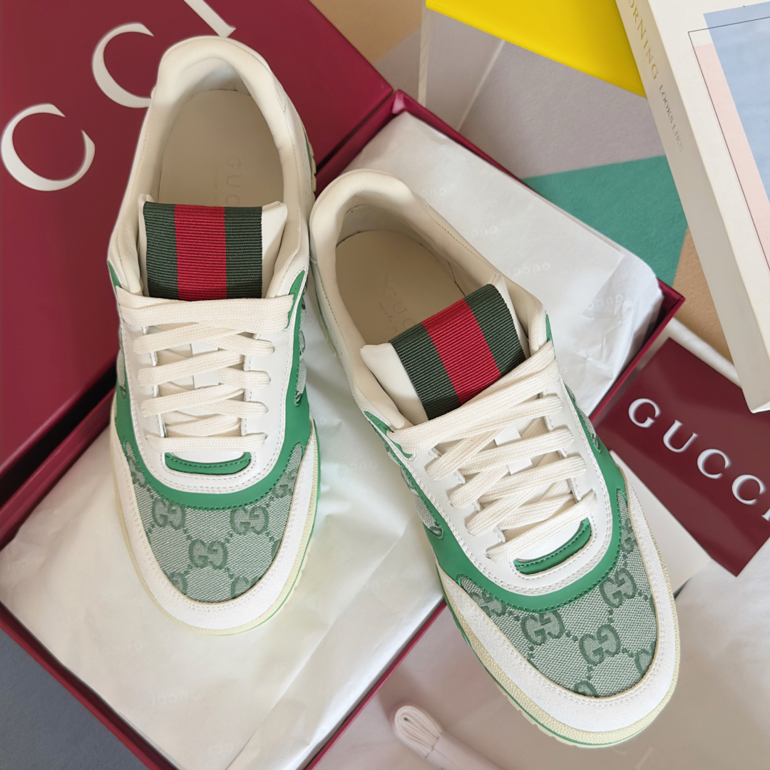 顶级版本：情侣款
Gucci古驰G家Re-Web系列 情侣款 老花 休闲 运动鞋 滑板鞋
原版购入开发 