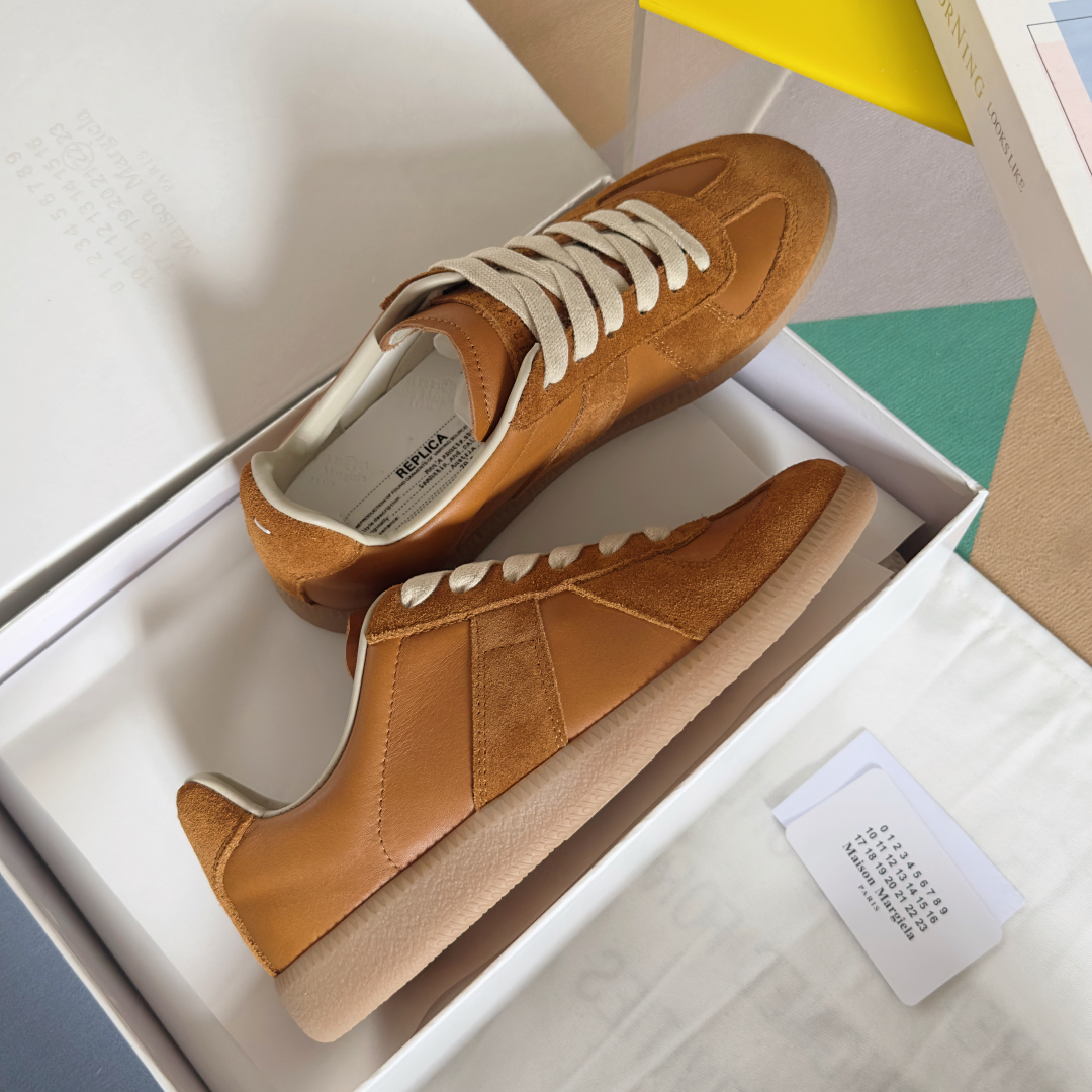 Maison Margiela MM6 Replica Leather and Suede Sneakers for Men and Women 4 cmp i1744551827339 8067 0 3