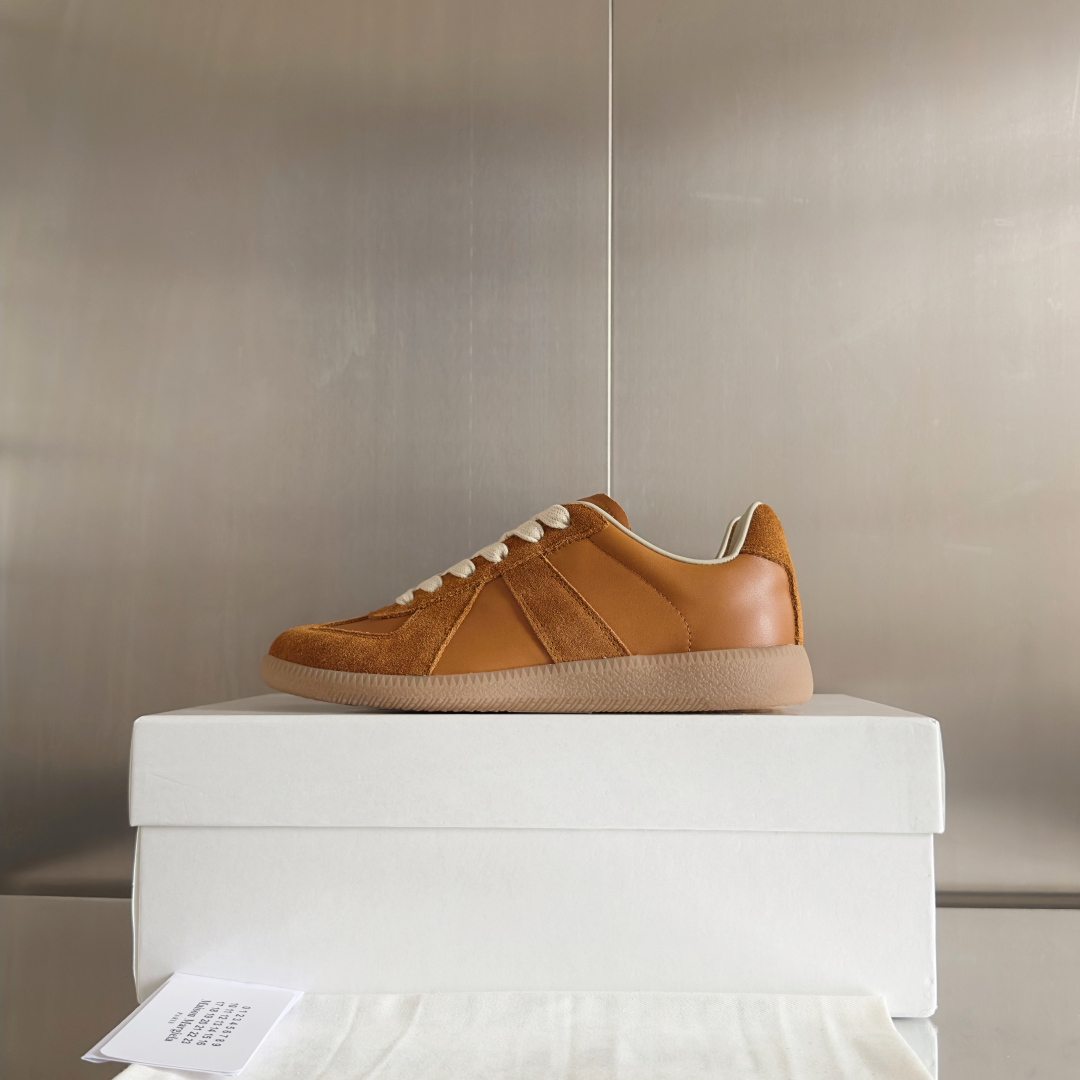 Maison Margiela MM6 Replica Leather and Suede Sneakers for Men and Women 5 cmp i1744551842396 3974 0 4