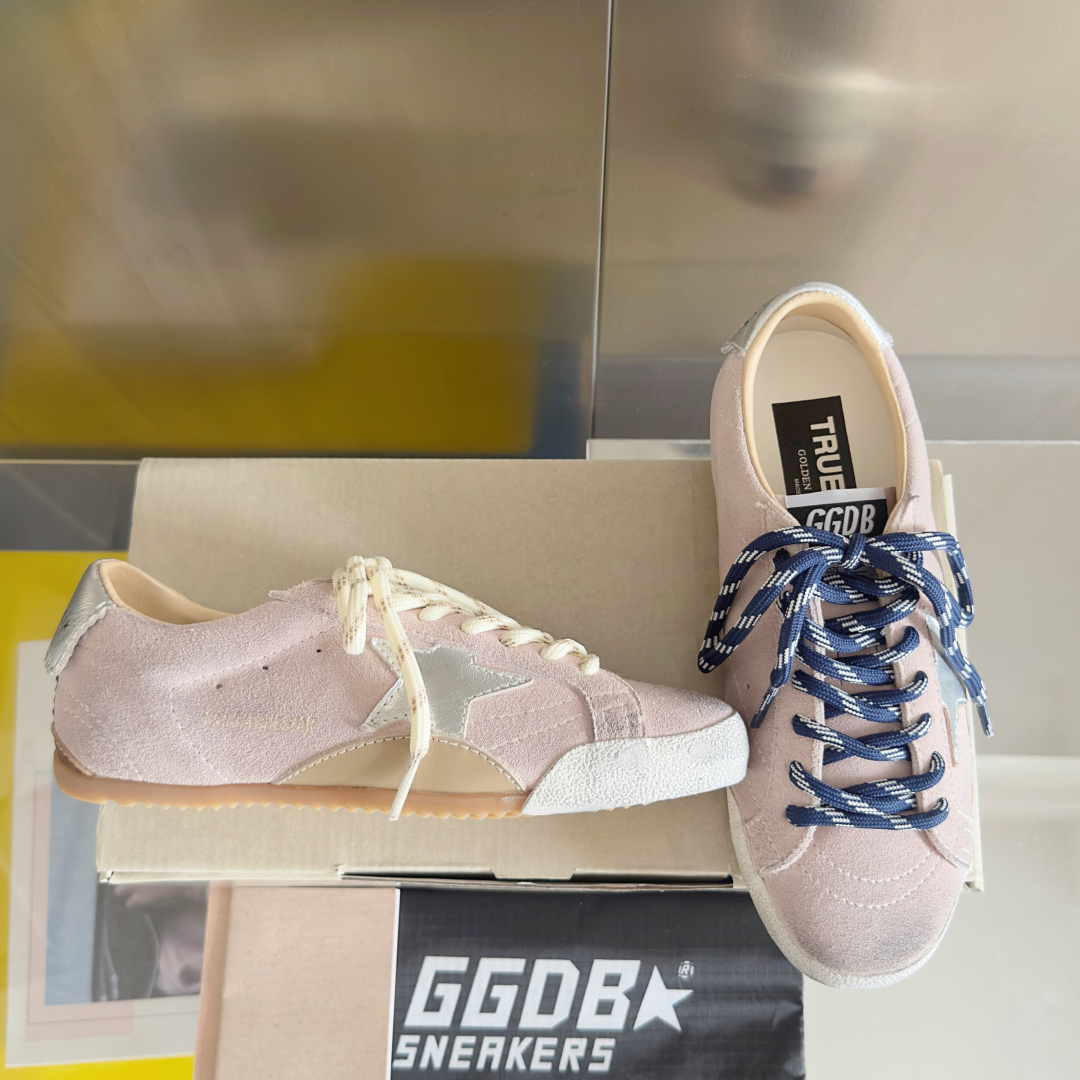 顶级版本：情侣款
GGDB 男女鞋 True Star 全新系列 复古 做旧 增高星星 德训鞋 休闲 运