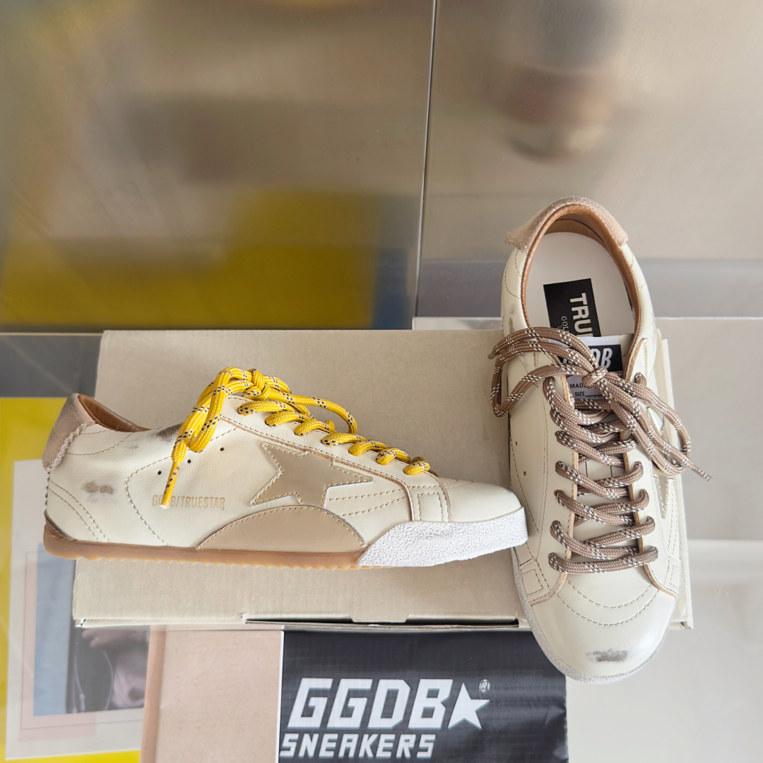 顶级版本：情侣款
GGDB 男女鞋 True Star 全新系列 复古 做旧 增高星星 德训鞋 休闲 运