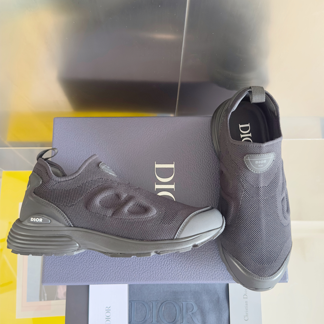 顶级版本：
Dior迪奥 B30 系列 Countdown 针织 飞织 休闲 运动鞋
原版购入开发 做货