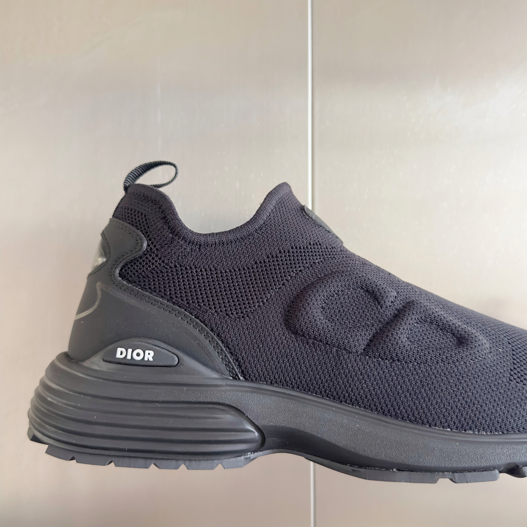 顶级版本：
Dior迪奥 B30 系列 Countdown 针织 飞织 休闲 运动鞋
原版购入开发 做货