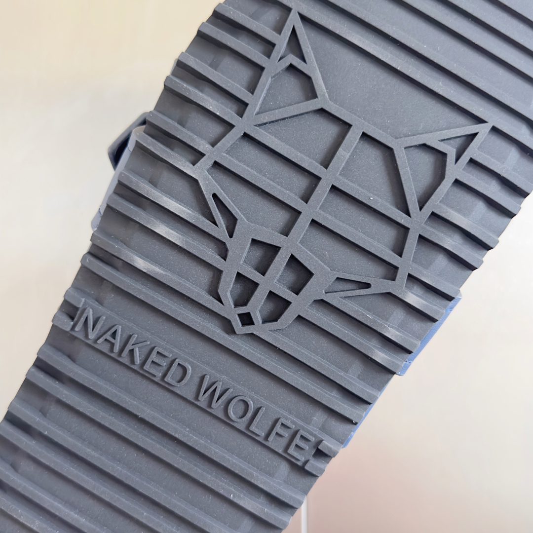 顶级版本：男款
Naked Wolfe 耐科沃夫 英国潮牌 狐狸 厚底 狼头 一字 夹脚 人字 凉拖鞋
