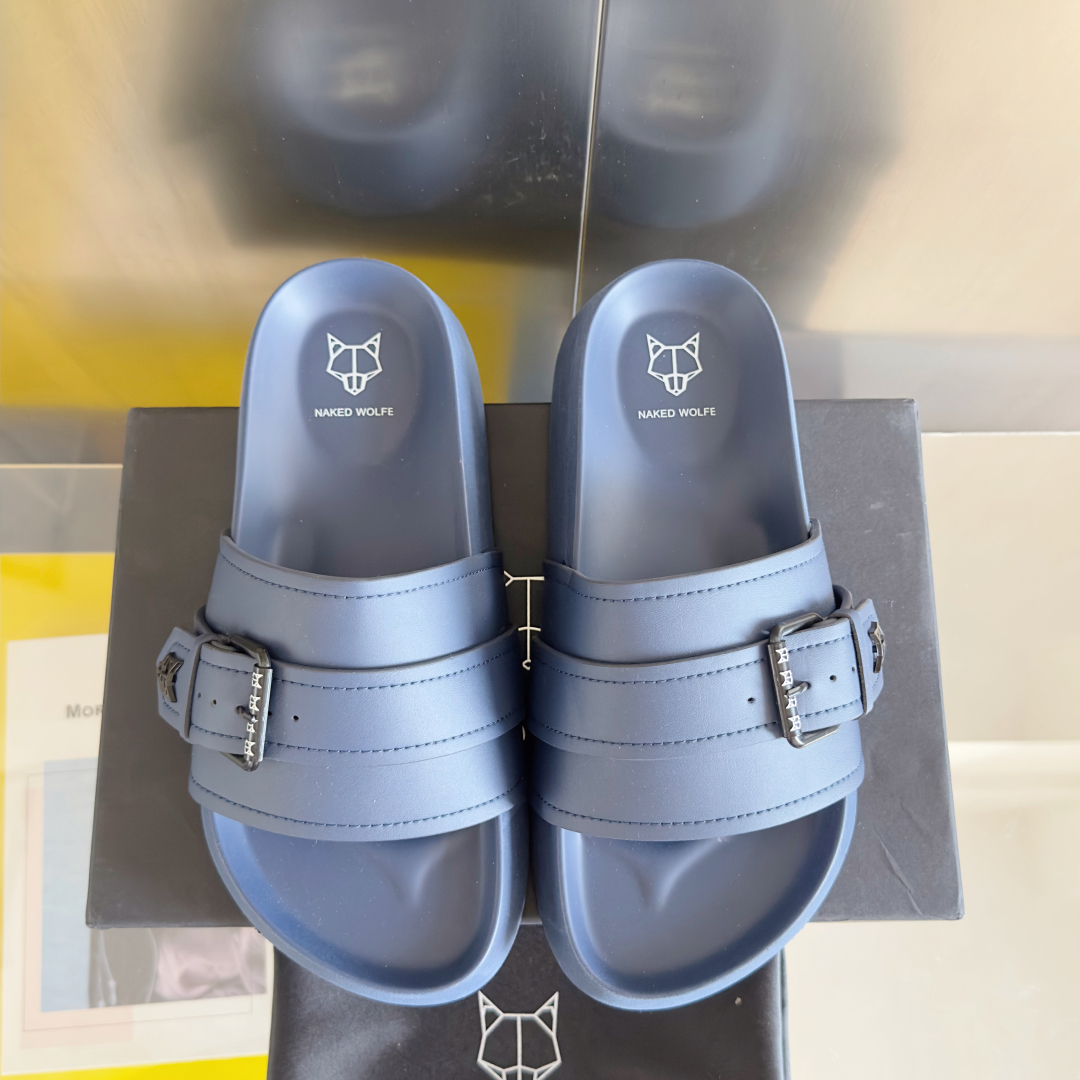 顶级版本：男款
Naked Wolfe 耐科沃夫 英国潮牌 狐狸 厚底 狼头 一字 夹脚 人字 凉拖鞋
