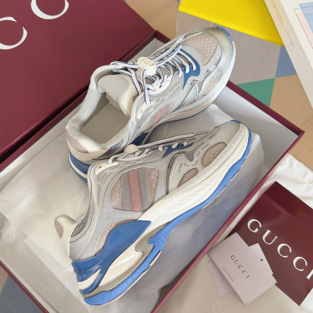 顶级版本：情侣款
Gucci古驰 2.0运动鞋 情侣款 复古 休闲鞋 跑鞋
原版购入开发 做货 这款Gu