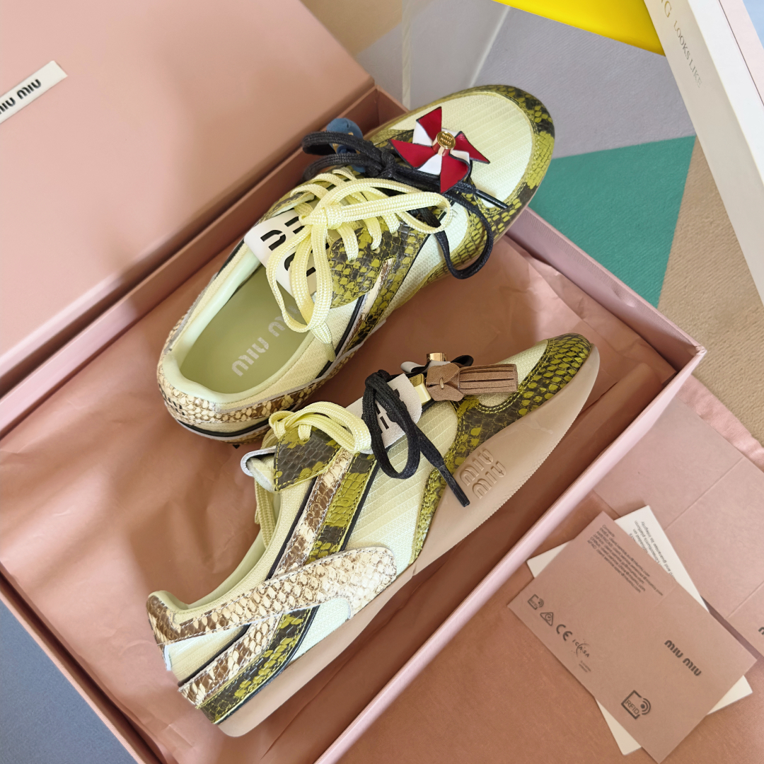 顶级版本MiuMiu缪缪 最新走秀款Gymnasium系列 拼色 休闲 运动鞋 德训鞋 阿甘鞋
原版购入