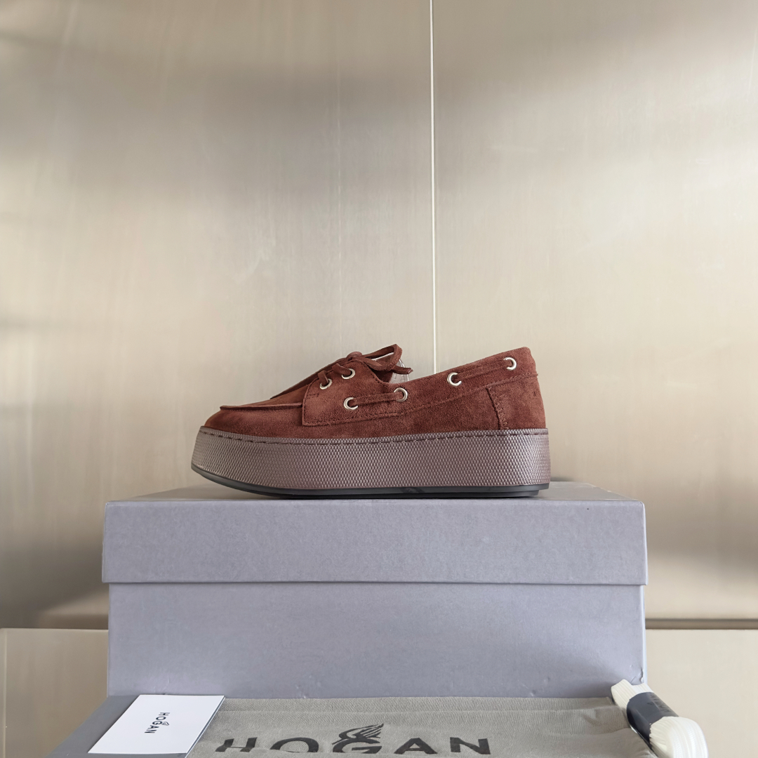 Hogan霍根 最新H681 H-Wrap系列 厚底 休闲 运动鞋
原版购入开发 做货 HOGAN H6