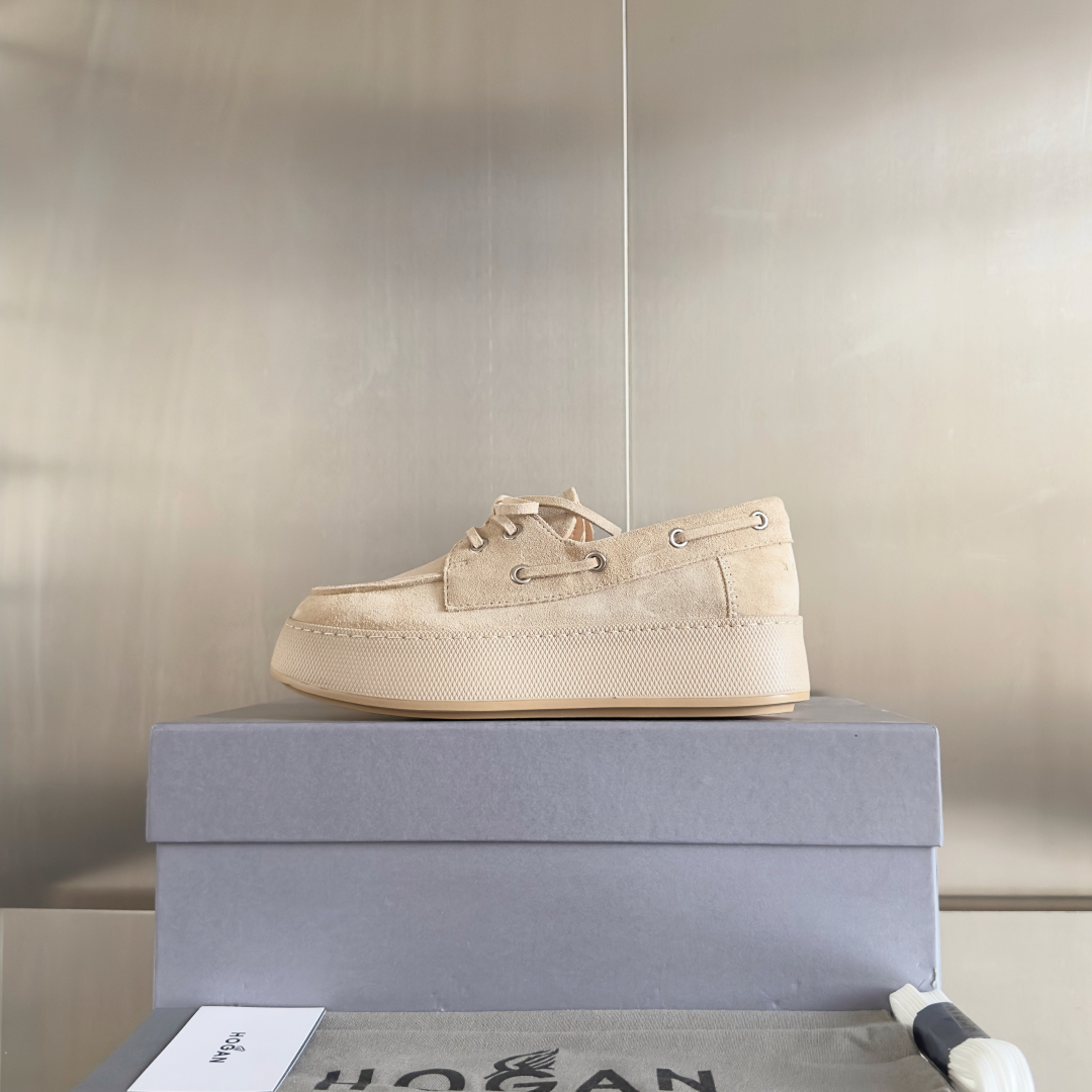 Hogan霍根 最新H681 H-Wrap系列 厚底 休闲 运动鞋
原版购入开发 做货 HOGAN H6