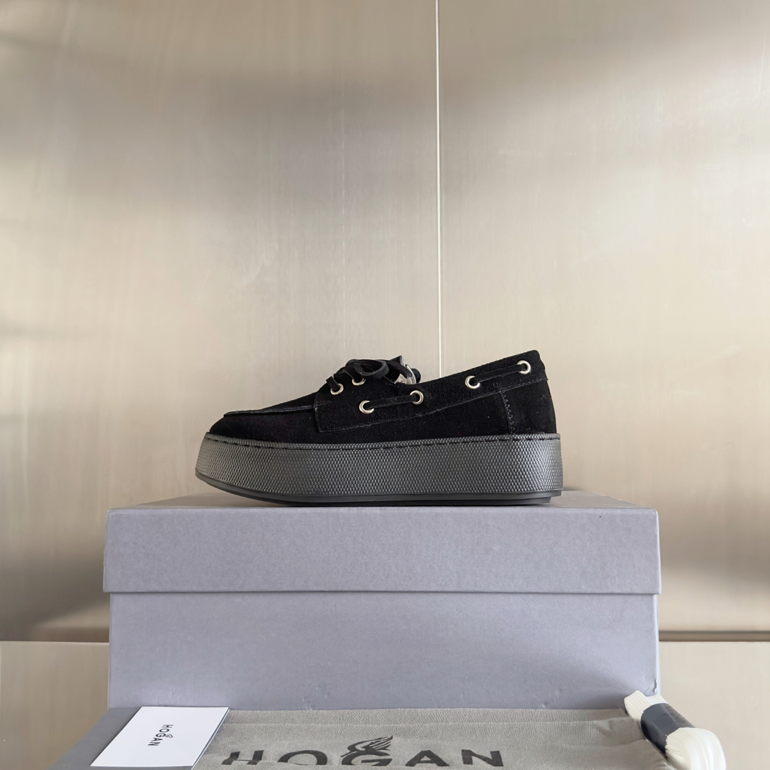 Hogan霍根 最新H681 H-Wrap系列 厚底 休闲 运动鞋
原版购入开发 做货 HOGAN H6