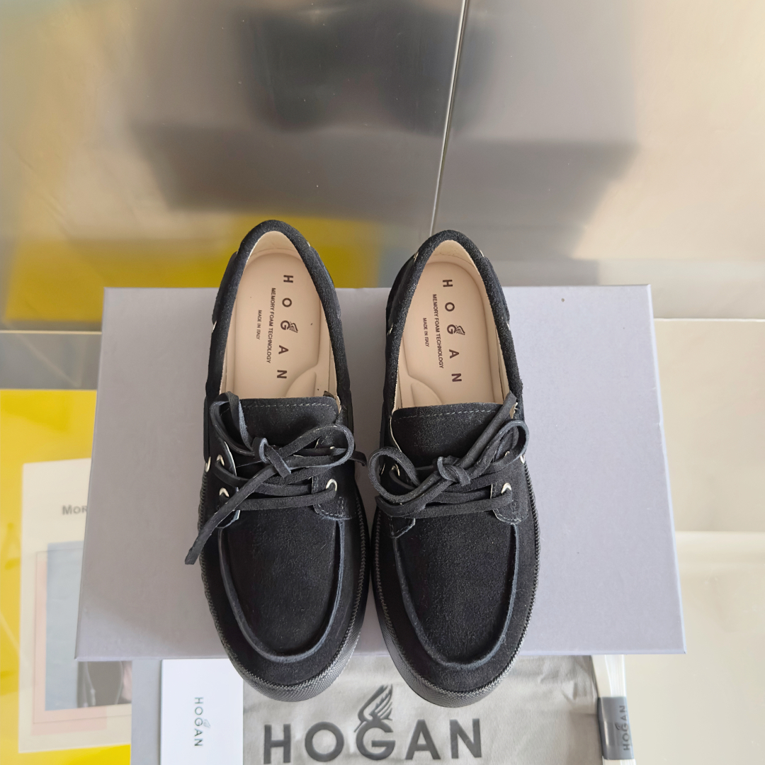 Hogan霍根 最新H681 H-Wrap系列 厚底 休闲 运动鞋
原版购入开发 做货 HOGAN H6