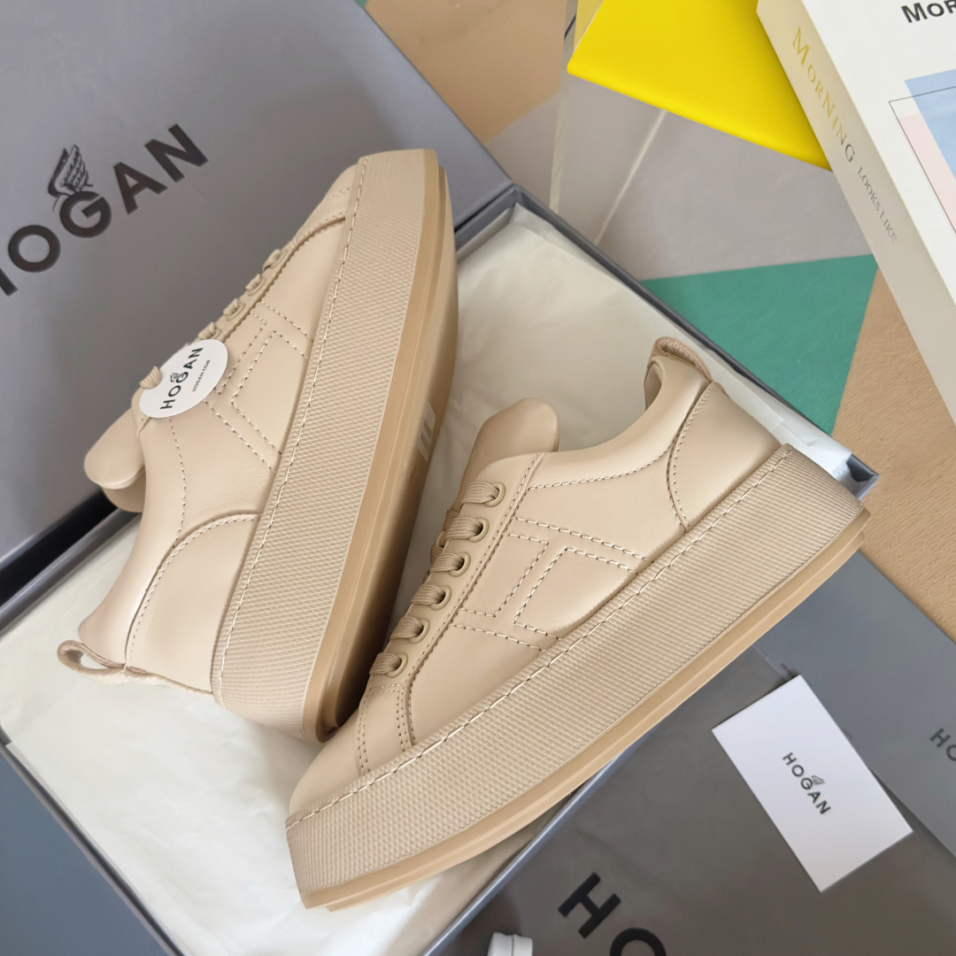 Hogan霍根 最新H681 H-Wrap系列 厚底 休闲 运动鞋
原版购入开发 做货 HOGAN H6