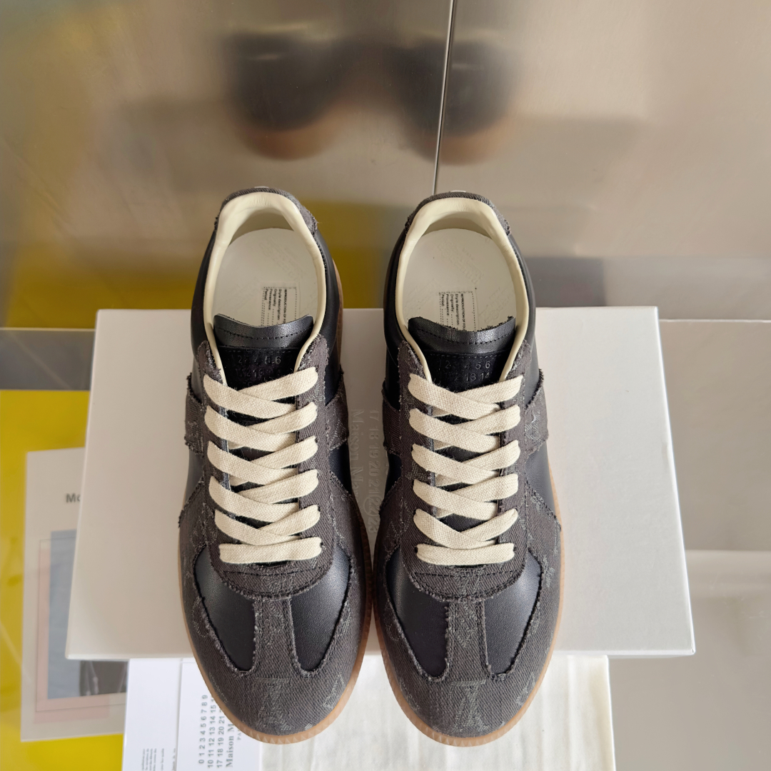 Maison Margiela MM6 Couple Sneakers-German Army Trainer-Leather and Fabric 7 cmp i1745492307203 9759 0 6