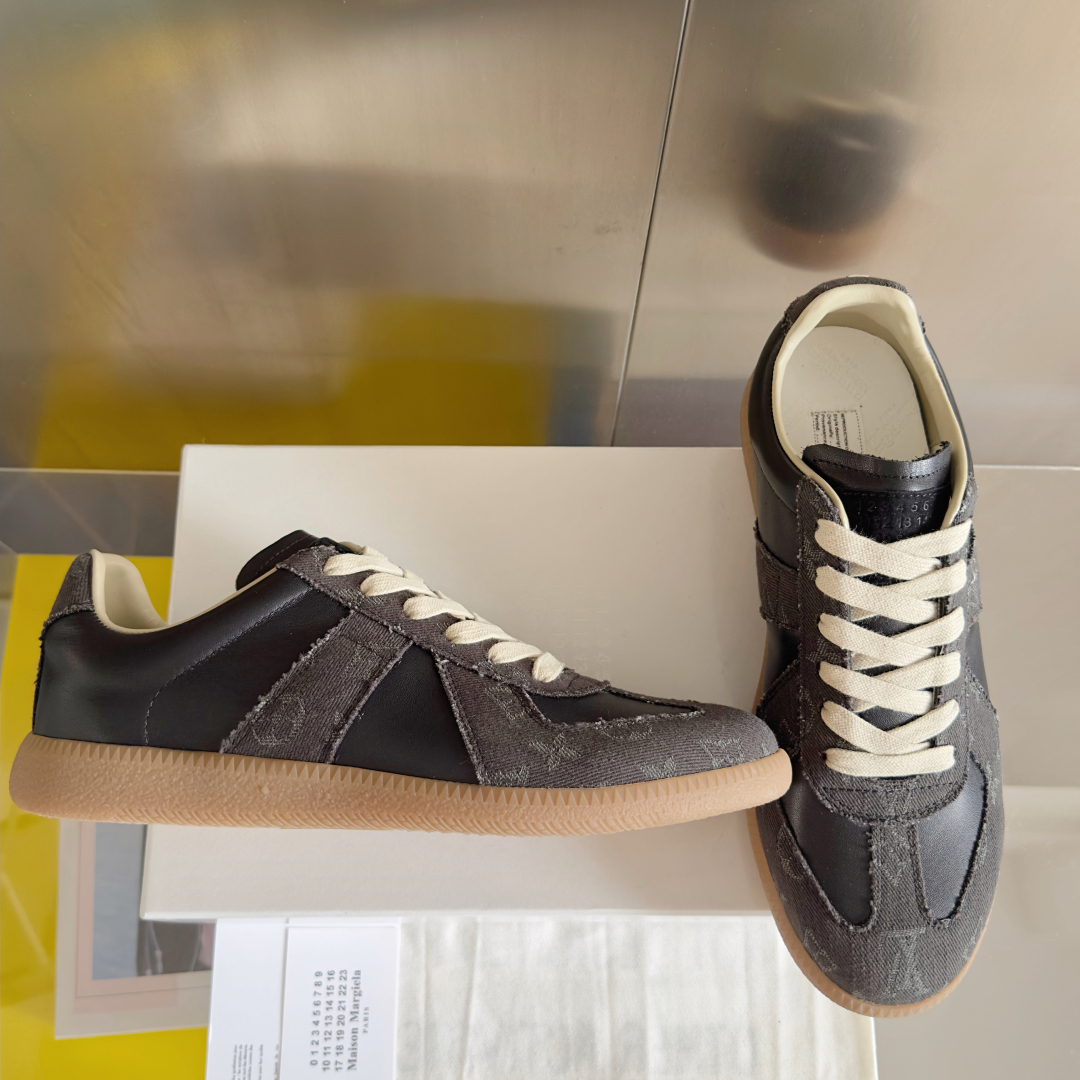 Maison Margiela MM6 Couple Sneakers-German Army Trainer-Leather and Fabric 2 cmp i1745492307242 1357 0 1
