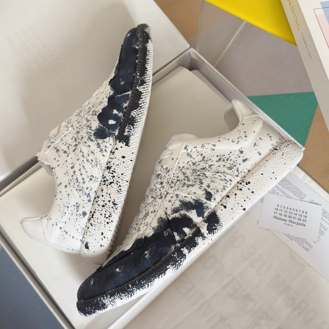 顶级版本：情侣款
MaisonMargiela MM6 马吉拉 情侣款 喷墨 涂鸦 帆布 德训鞋 休闲 