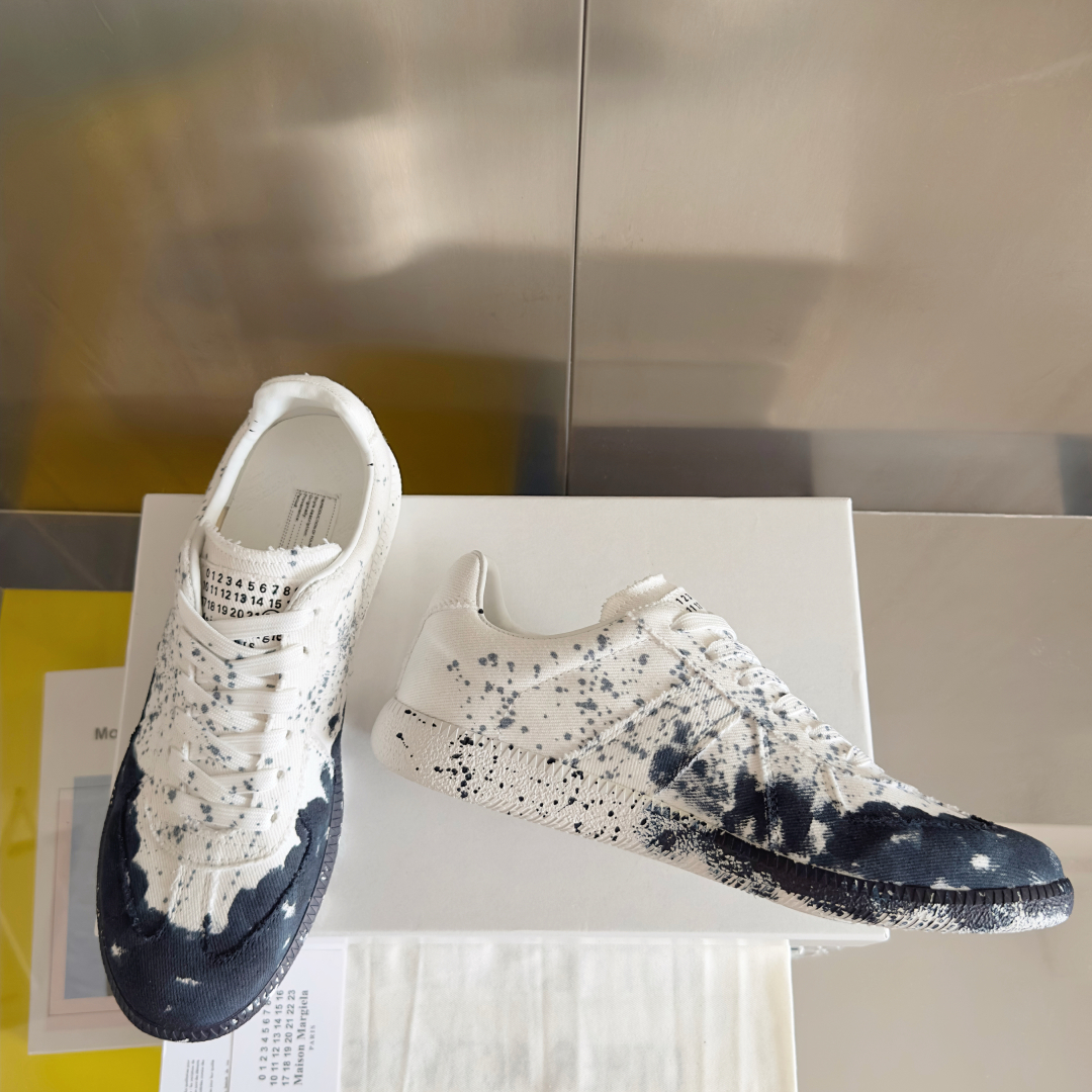 顶级版本：情侣款
MaisonMargiela MM6 马吉拉 情侣款 喷墨 涂鸦 帆布 德训鞋 休闲 