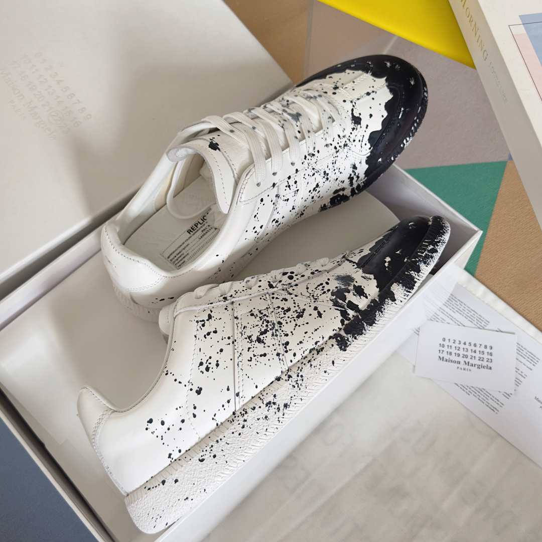 Maison Margiela MM6 Couple Sneakers: T-Toe Leather Patch Casual Sport Shoes 5 cmp i1745492607192 9767 0 3