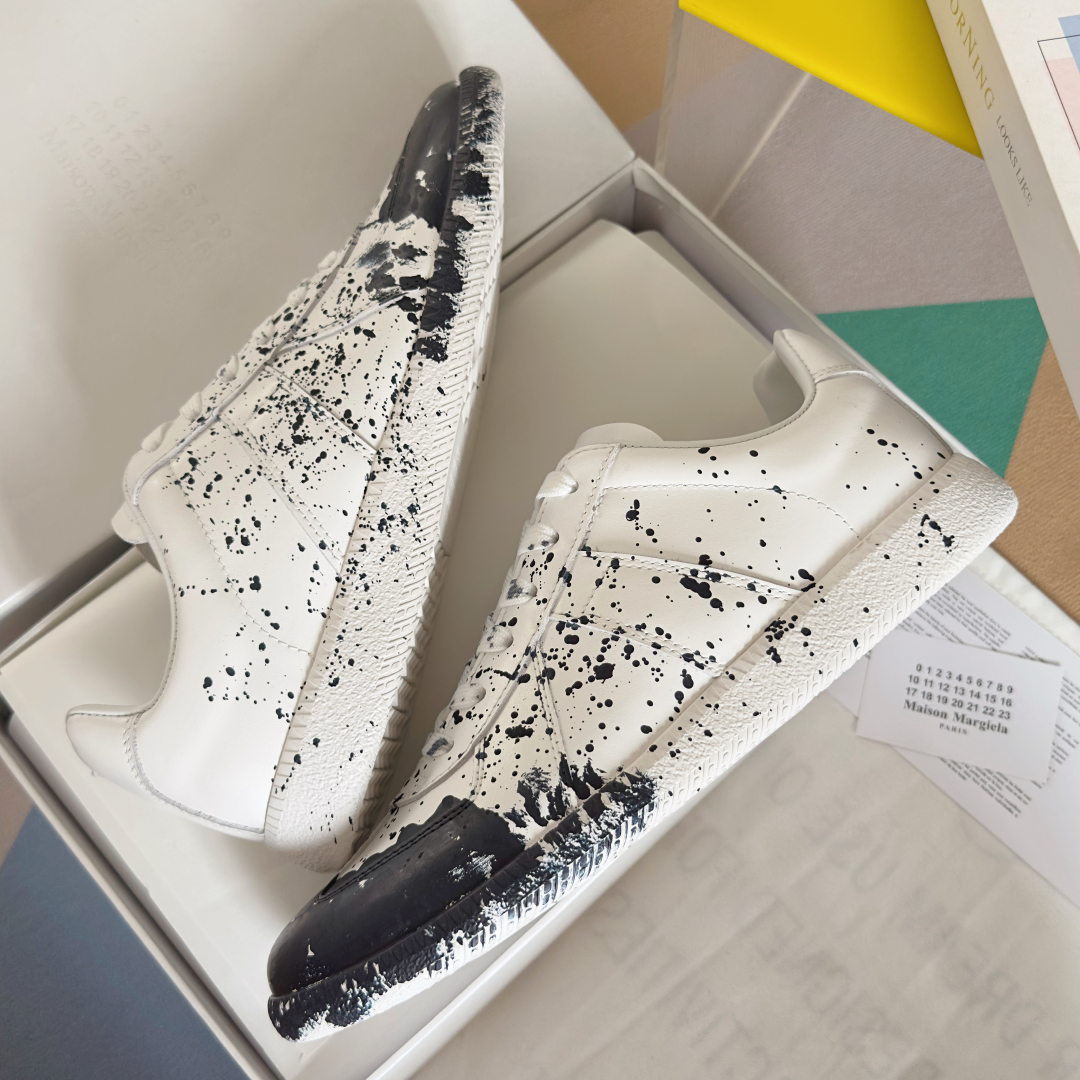 Maison Margiela MM6 Couple Sneakers: T-Toe Leather Patch Casual Sport Shoes 7 cmp i1745492607268 6261 0 5