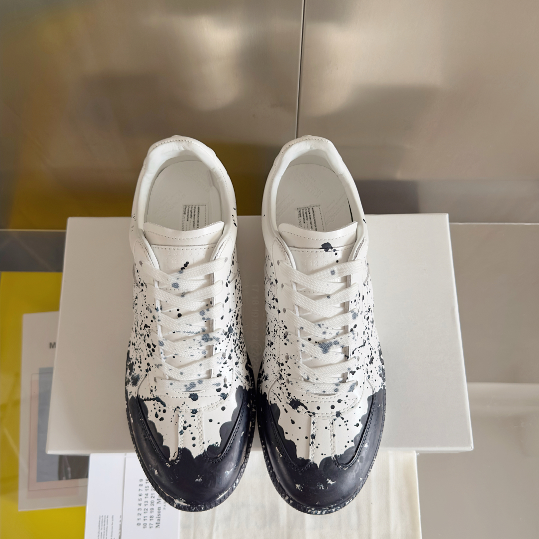 Maison Margiela MM6 Couple Sneakers: T-Toe Leather Patch Casual Sport Shoes 8 cmp i1745492612942 9505 0 6