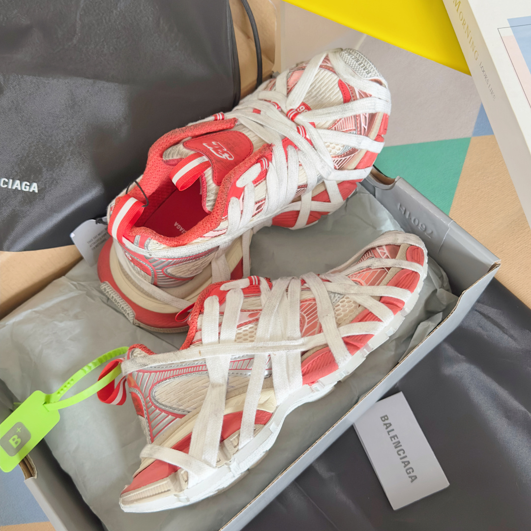 顶级版本:情侣款
Balenciaga巴黎世家 3XL系列Extreme Lace蜘蛛侠 绑带 厚底 休