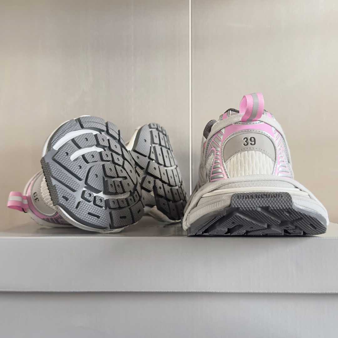 顶级版本:情侣款
Balenciaga巴黎世家 3XL系列Extreme Lace蜘蛛侠 绑带 厚底 休