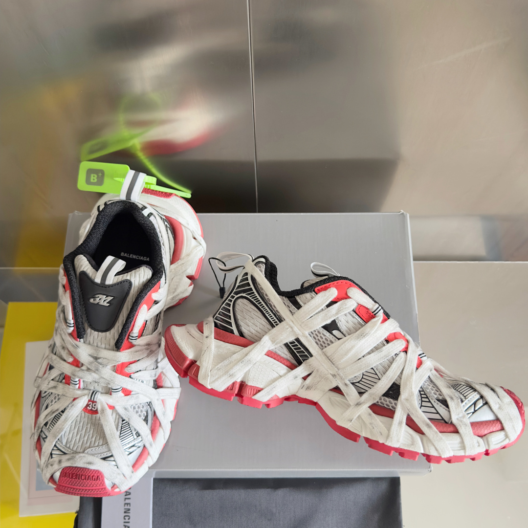 顶级版本:情侣款
Balenciaga巴黎世家 3XL系列Extreme Lace蜘蛛侠 绑带 厚底 休