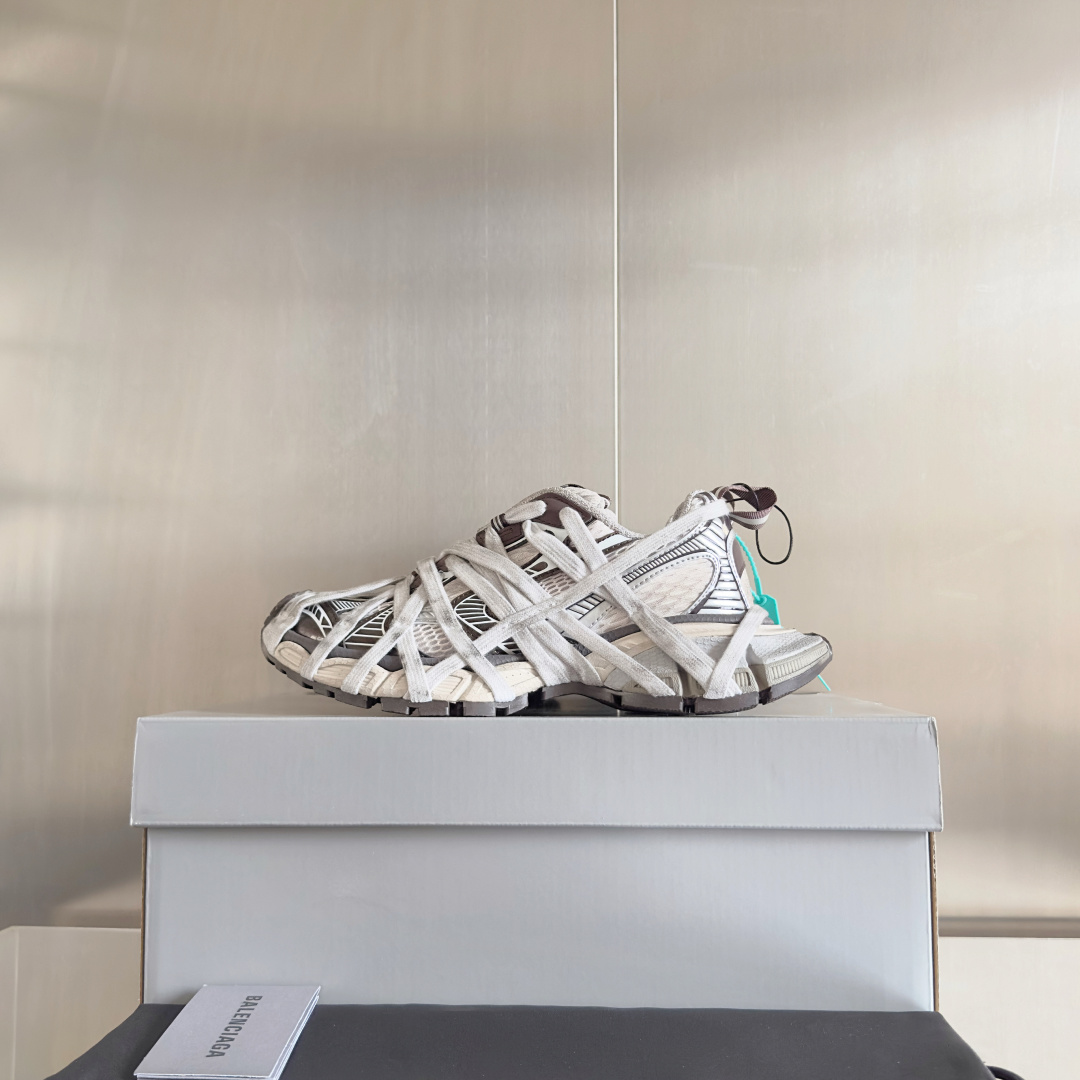 顶级版本:情侣款
Balenciaga巴黎世家 3XL系列Extreme Lace蜘蛛侠 绑带 厚底 休