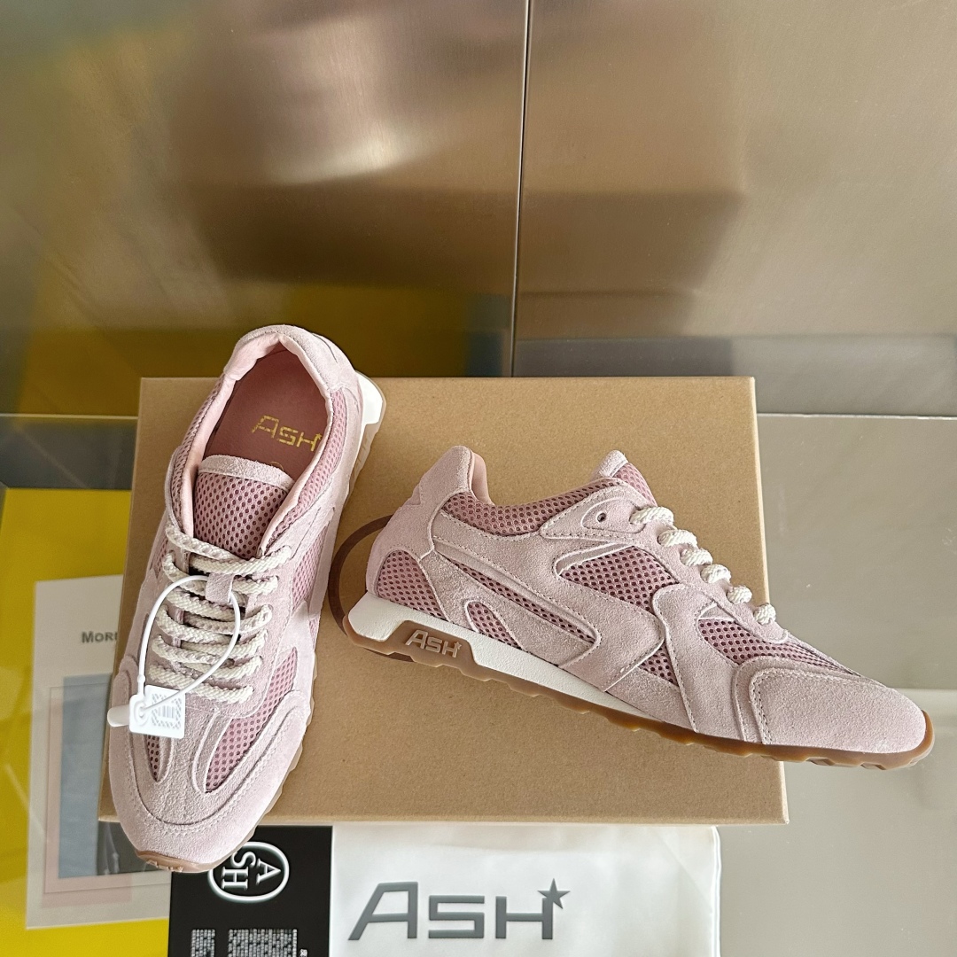 顶级版本：女款
ASH 最新款Kill Bill系列 休闲 运动鞋 德训鞋 阿甘鞋
原版购入开发 做货 