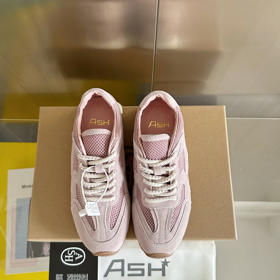 顶级版本：女款
ASH 最新款Kill Bill系列 休闲 运动鞋 德训鞋 阿甘鞋
原版购入开发 做货 