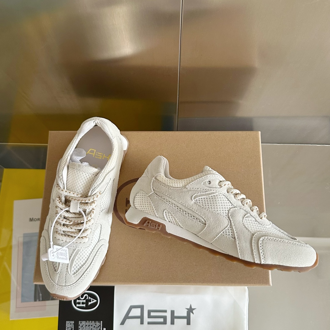 顶级版本：女款
ASH 最新款Kill Bill系列 休闲 运动鞋 德训鞋 阿甘鞋
原版购入开发 做货 