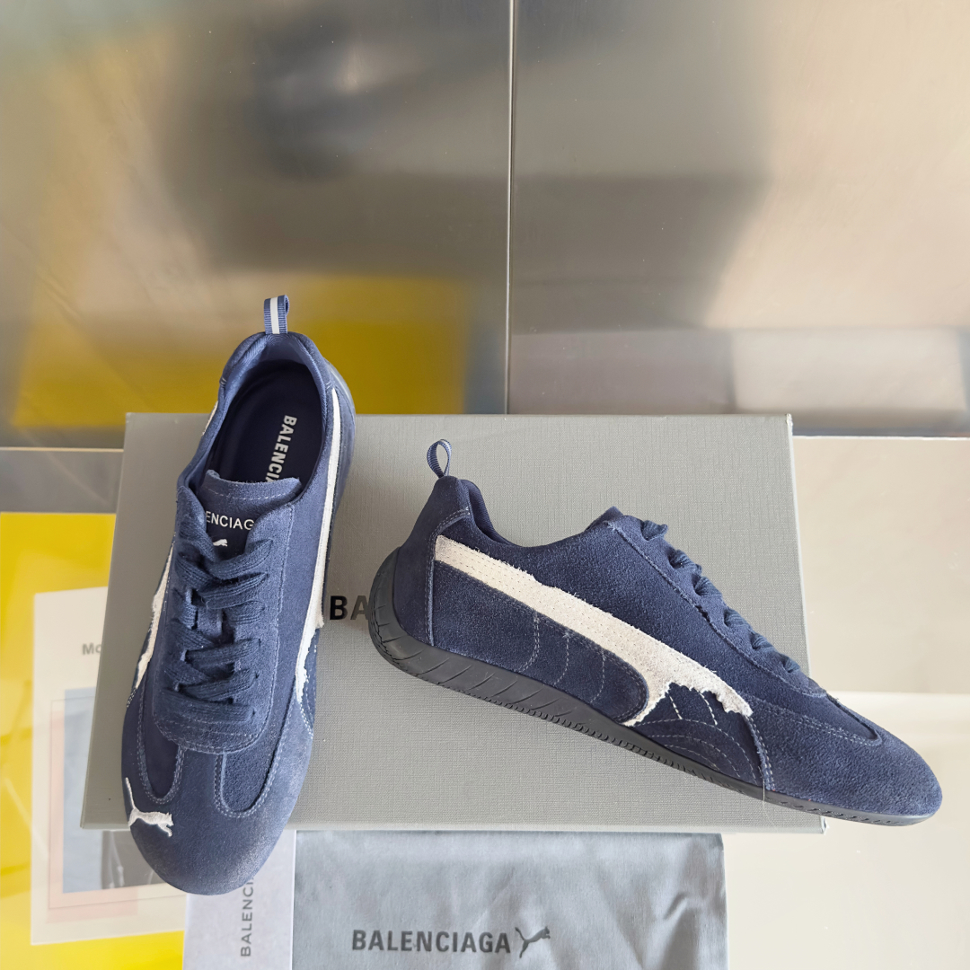 顶级版本：女款
巴黎世家Balenciaga × 彪马PUMA 联名款Ultrasoft Speedca