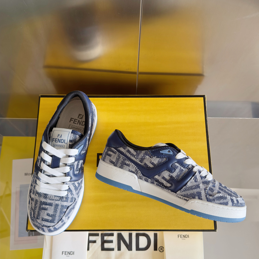 顶级版本:情侣款
Fendi芬迪match胶囊系列 情侣款 休闲 运动鞋 板鞋
原版购入开发 做货 设计