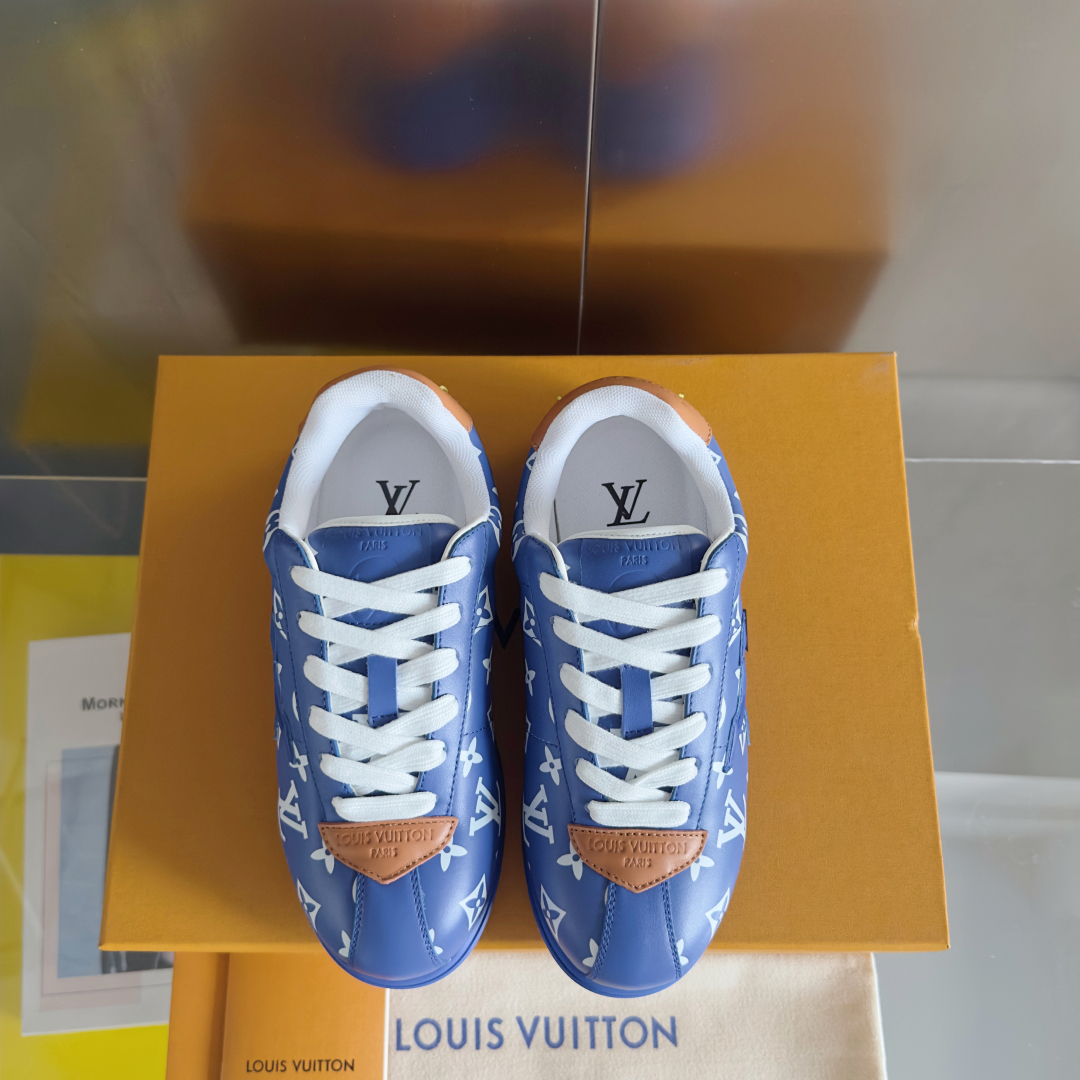 顶级版本：情侣款
LV路易威登 菲董 联名 走秀款 胖丁 厚底 休闲 运动鞋 阿甘鞋
此次系列包括从简约