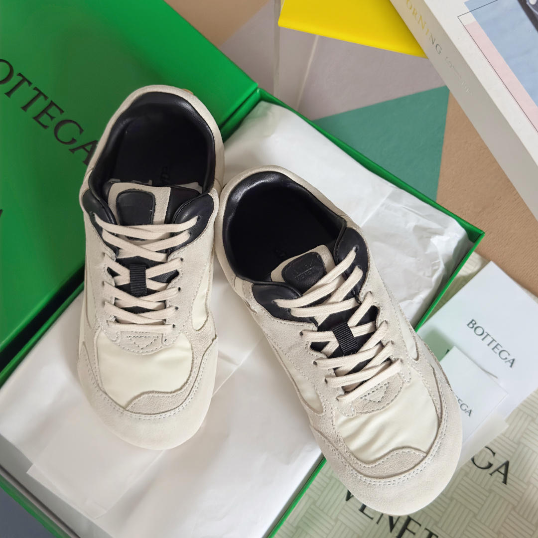 顶级版本:情侣款
Bottega Veneta 葆蝶家BV最新款Orbit Flash系列 情侣款 复