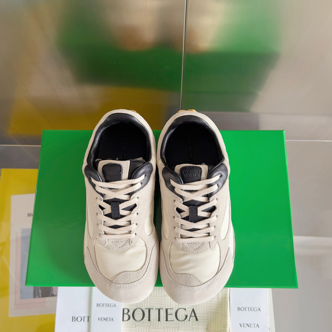 顶级版本:情侣款
Bottega Veneta 葆蝶家BV最新款Orbit Flash系列 情侣款 复