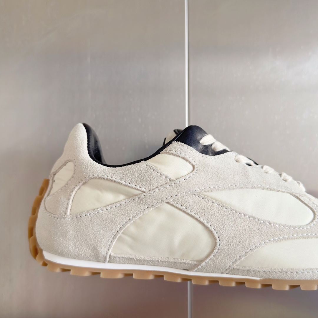 顶级版本:情侣款
Bottega Veneta 葆蝶家BV最新款Orbit Flash系列 情侣款 复