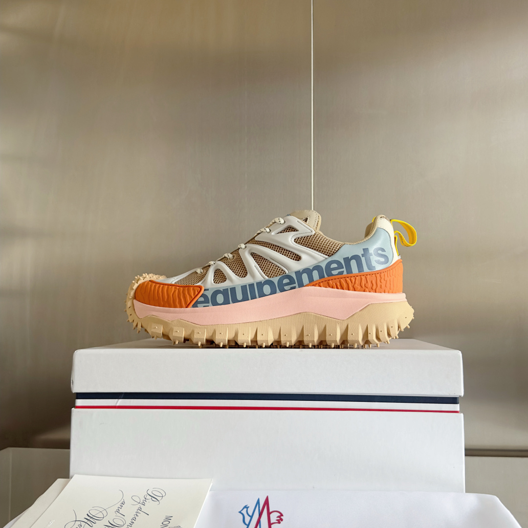 顶级版本:男款
Moncler 盟可睐 Trailgrip CTX 减震抗撕裂 情侣款 户外 休闲 运动