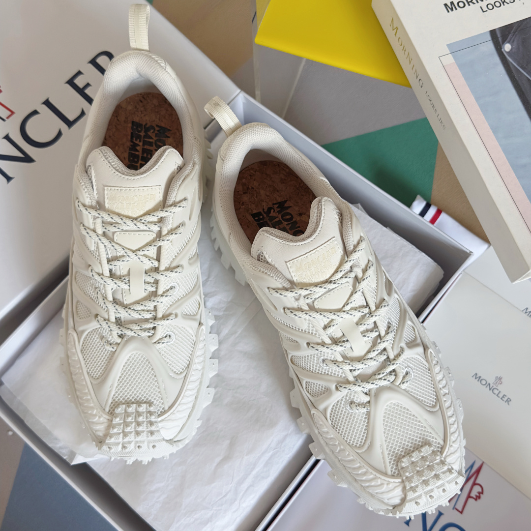顶级版本:男款
Moncler 盟可睐 Trailgrip CTX 减震抗撕裂 情侣款 户外 休闲 运动