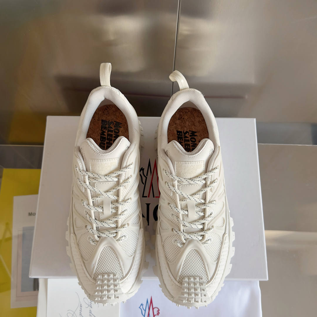 顶级版本:男款
Moncler 盟可睐 Trailgrip CTX 减震抗撕裂 情侣款 户外 休闲 运动