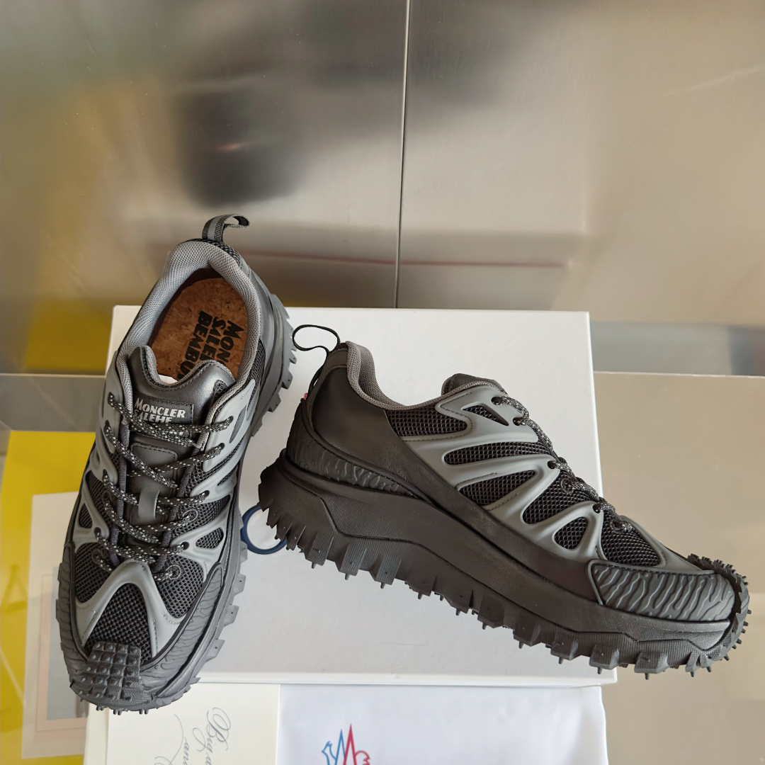 顶级版本:男款
Moncler 盟可睐 Trailgrip CTX 减震抗撕裂 情侣款 户外 休闲 运动