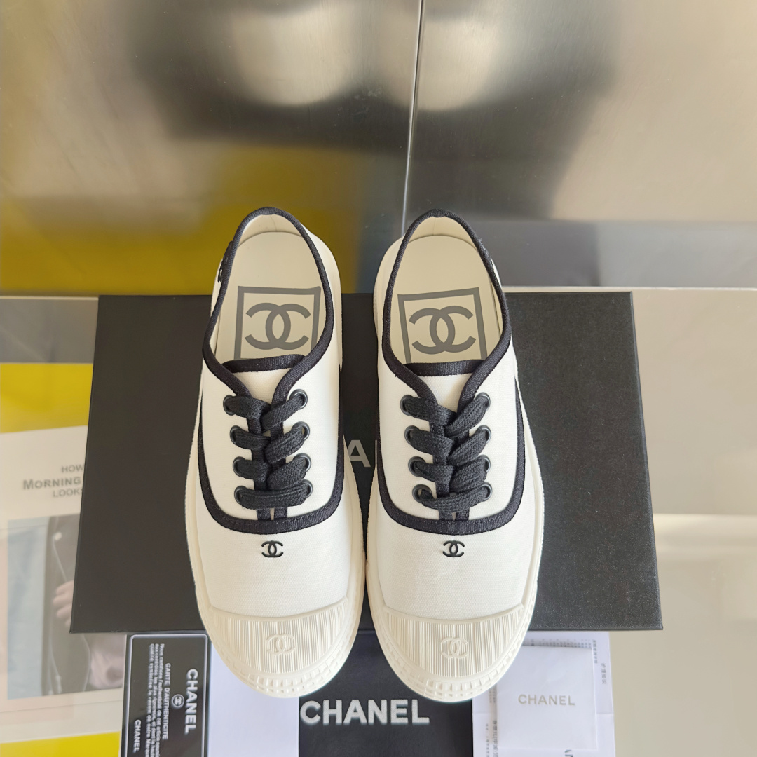 顶级版本:女款
Chanel香奈儿 小香 帆布 中古风 帆布 休闲 运动鞋 板鞋
原版购入开发 做货 小