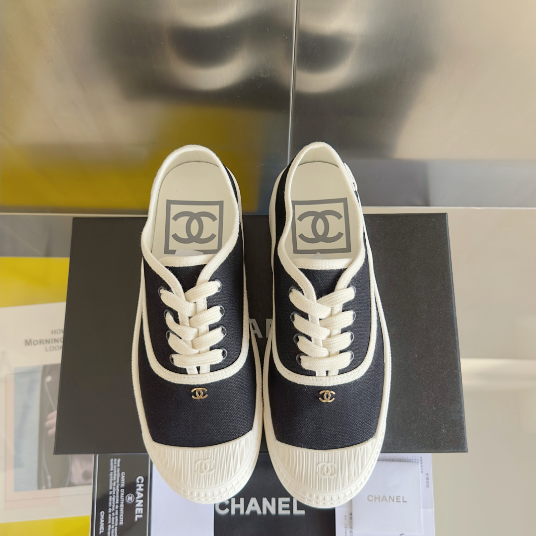 顶级版本:女款
Chanel香奈儿 小香 帆布 中古风 帆布 休闲 运动鞋 板鞋
原版购入开发 做货 小