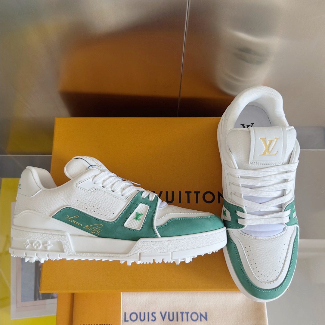 顶级版本:男款
LV TARINE路易威登 驴牌 L家 情侣款 高尔夫 休闲 运动鞋 滑板鞋
原版购入开