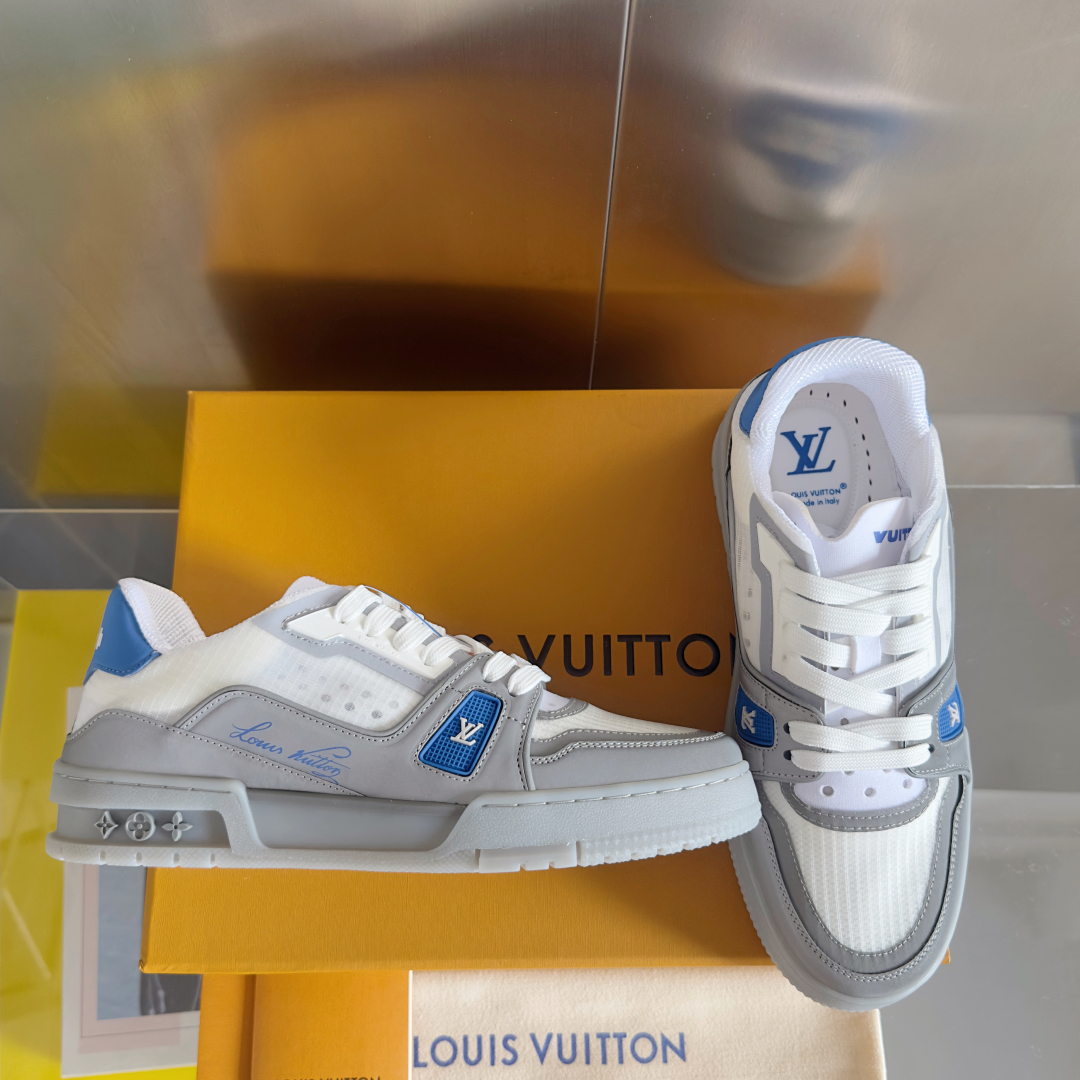 顶级版本：男款
LV TARINE路易威登 驴牌 L家 情侣款 休闲 运动鞋 滑板鞋
原版购入开发 做货